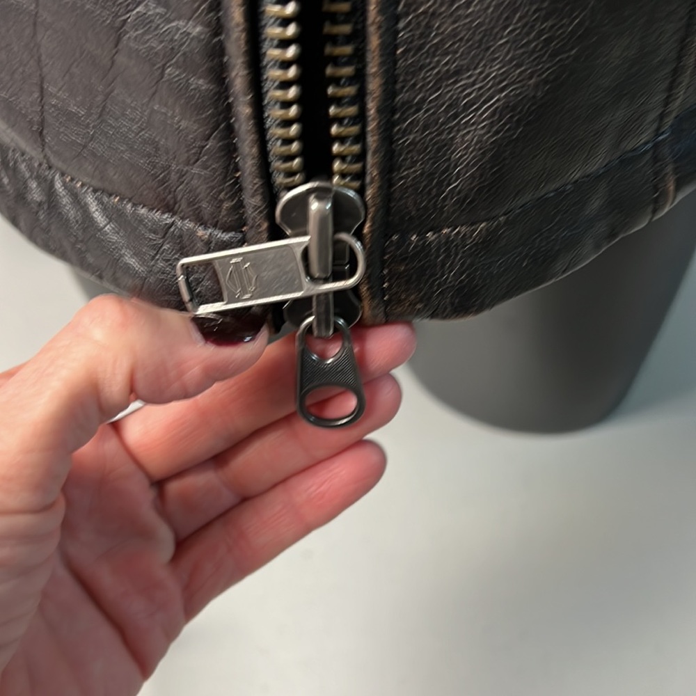 Harley-Davidson Black Leather Jacket - Picture 11 of 16